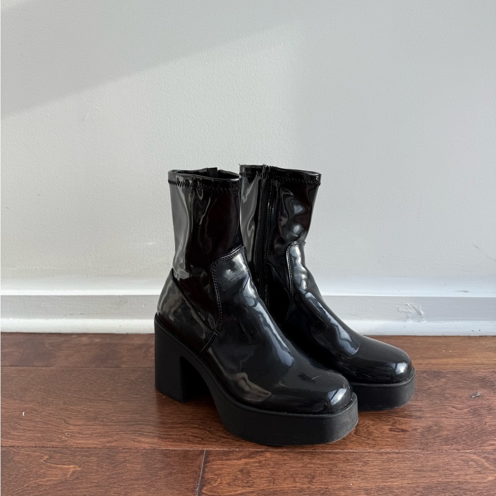 Aldo Black Patent Leather Upstep Boots